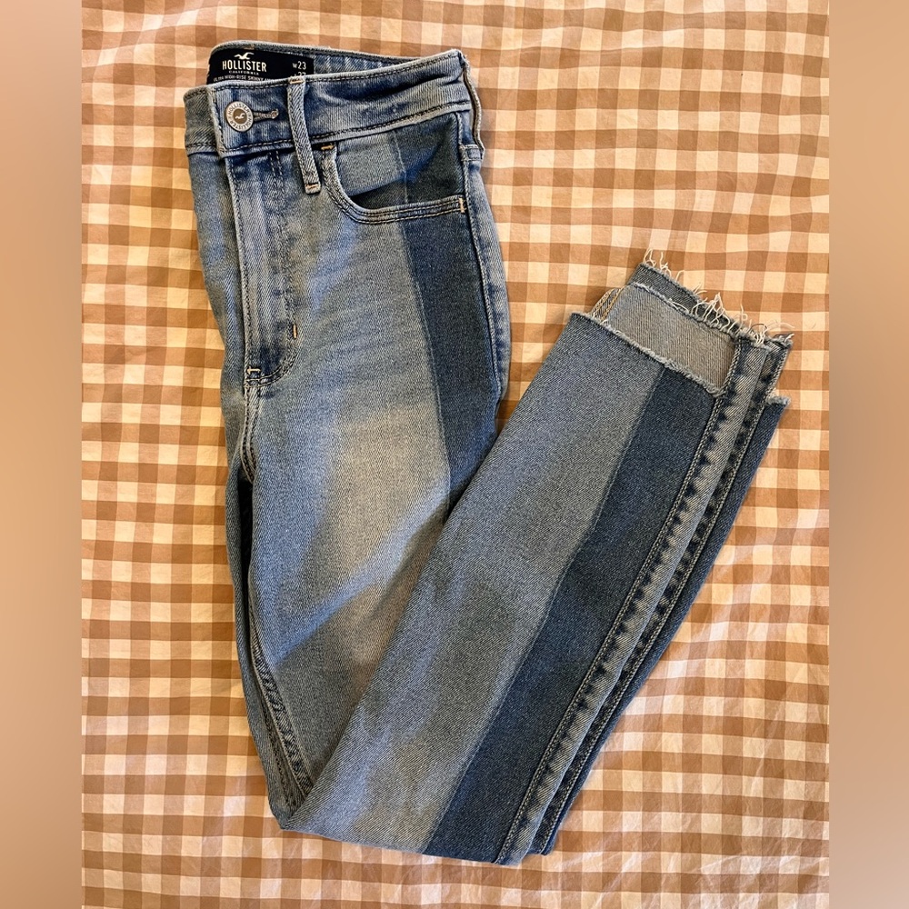 Hollister Contrast Blue Ankle Skinny High Waisted Jeans size 23 00R